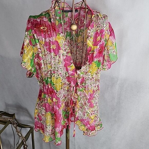 Floral Tie Blouse Feminine  Wispy Chiffon - Picture 1 of 9